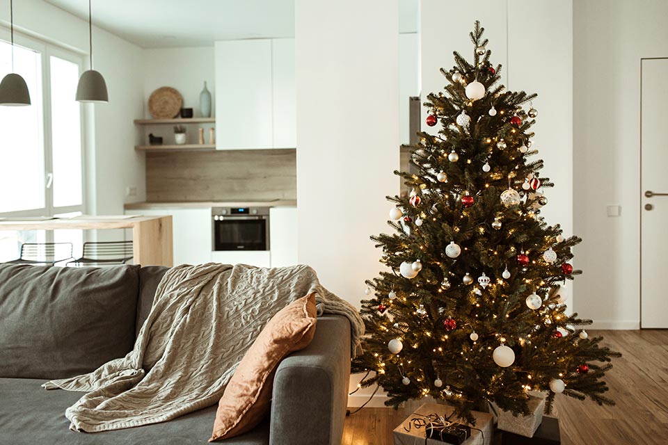 Trendiger Weihnachtsbaumschmuck • Möbel Bald