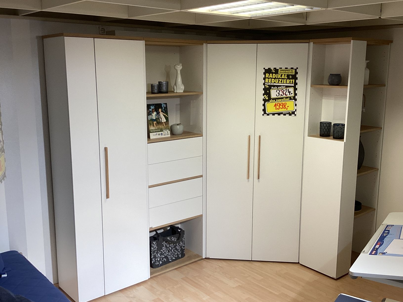 Eck-Kleiderschrank Oscar