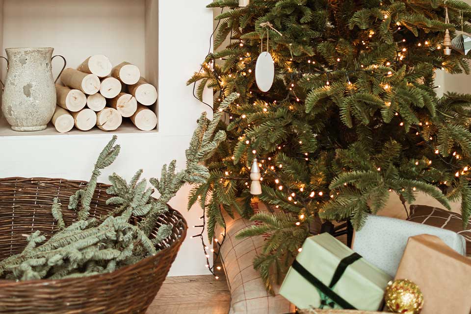 Trendiger Weihnachtsbaumschmuck • Möbel Bald
