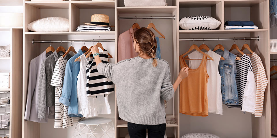 Der perfekte Kleiderschrank • Möbel Bald