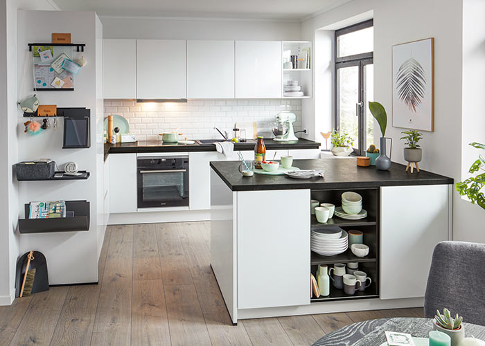 Familienküche • Möbel Bald