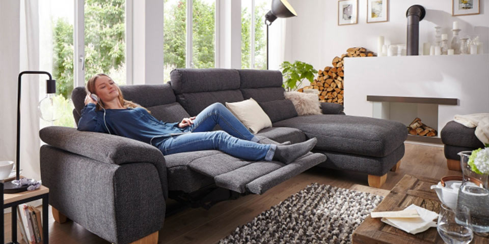 Sofas und Sessel der Extraklasse • Möbel Bald