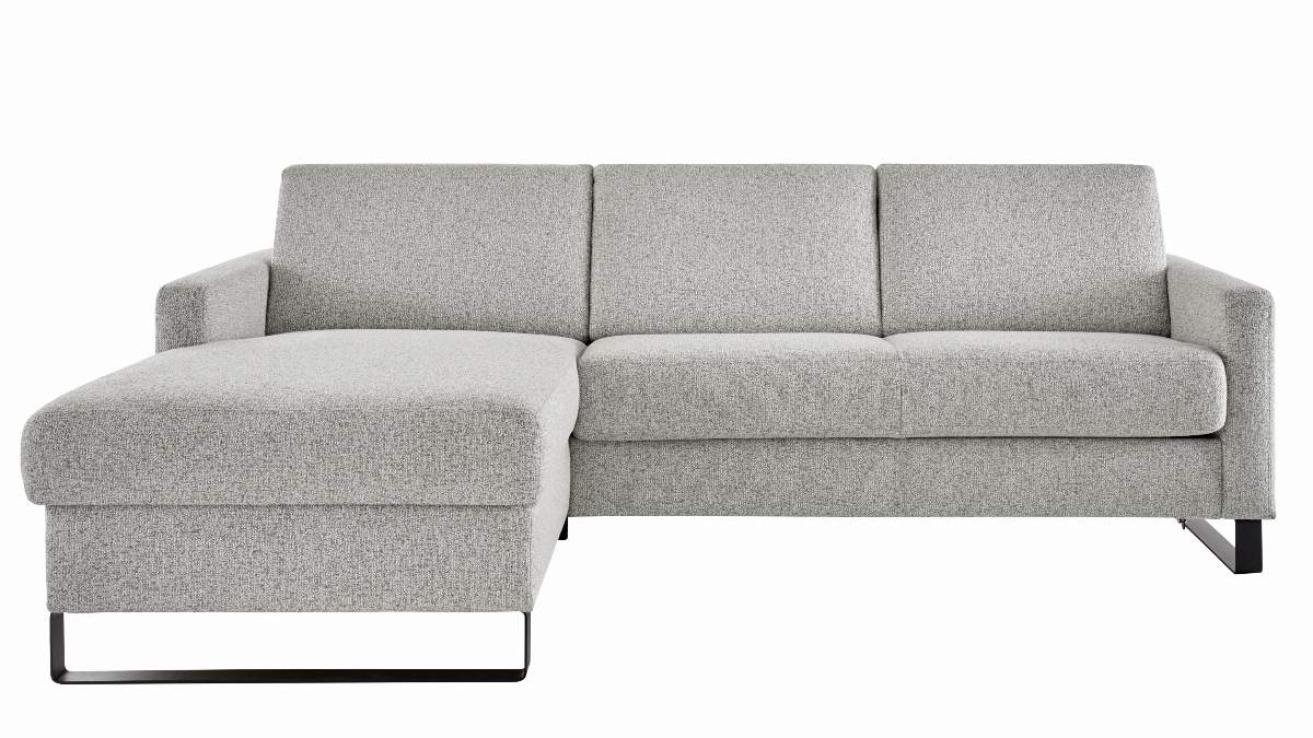 Schlafsofa Laredo - Longchair mit 2-Sitzer rechts inkl. Schlaffunktion mit Bettkasten, Stoff, Graubeige