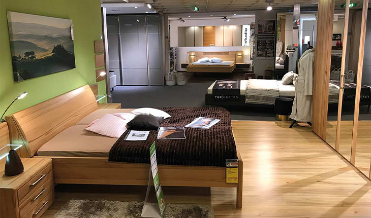 Ausstellung • Möbel Bald