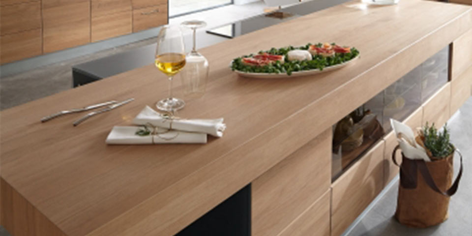 Funktionale Arbeitsplatten • Möbel Bald